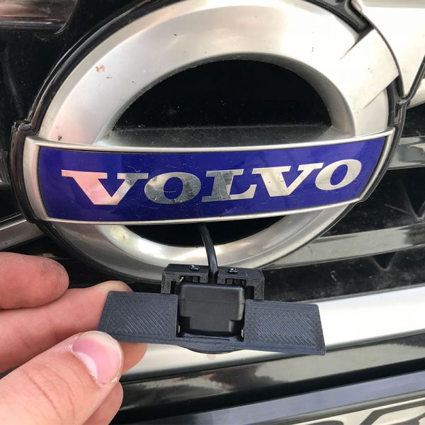 Логотип Volvo V40