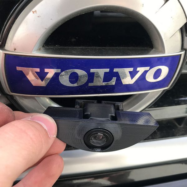 Крепление для передней камеры Volvo V40